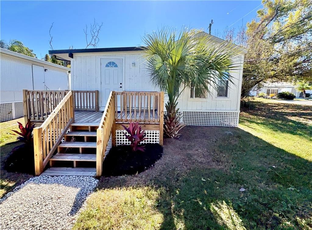 5675 Pine Island RD NW BOKEELIA, FL 33922