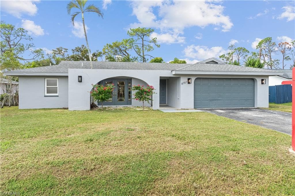 8707 Chatham ST FORT MYERS, FL 33907