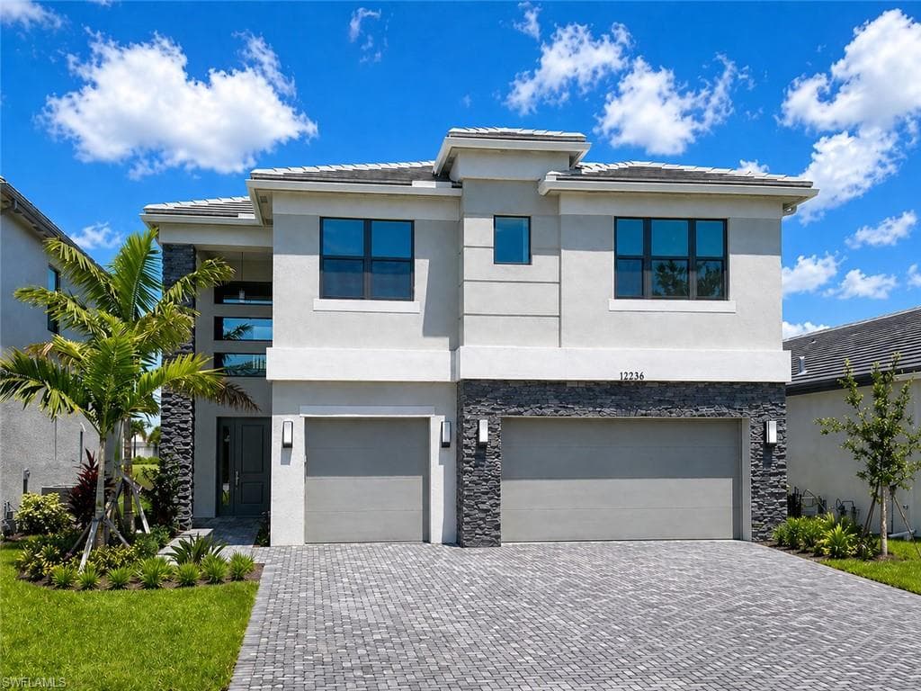 12236 Red Pine PL ESTERO, FL 33928