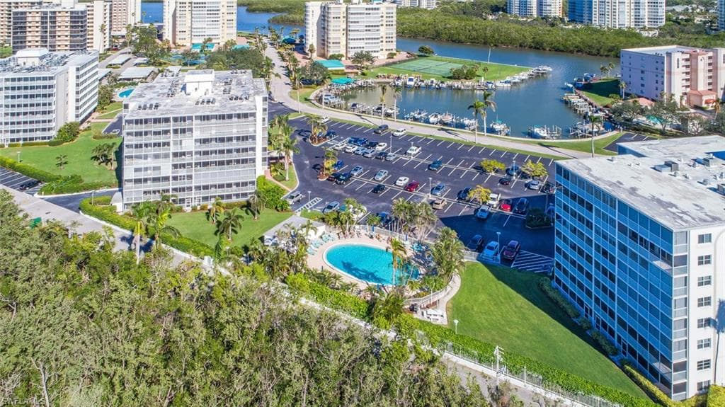 3 BLUEBILL AVE 610 NAPLES, FL 34108