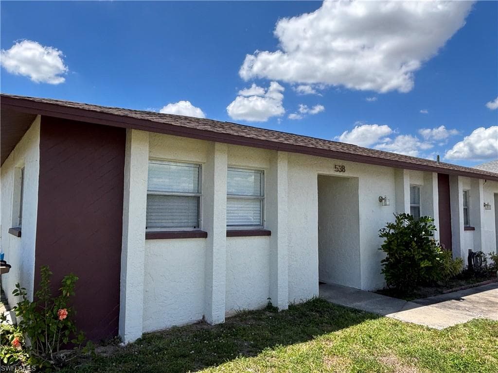 536 SE 6th PL 536 CAPE CORAL, FL 33990