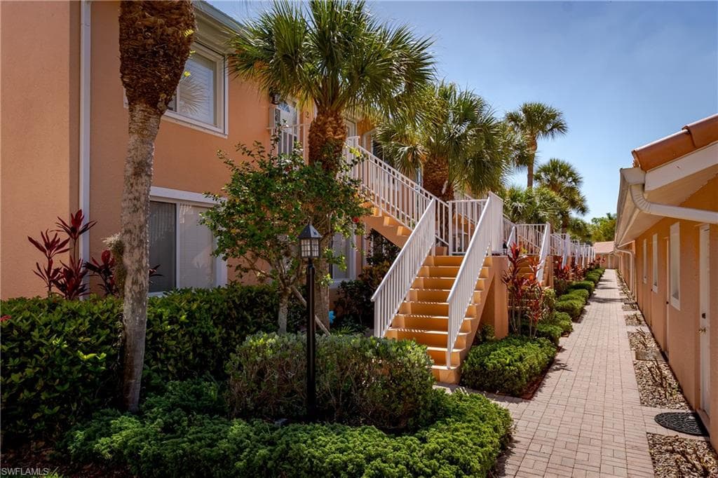6830 Beach Resort DR 2602 NAPLES, FL 34114