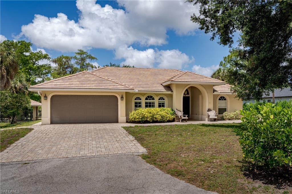 1781 21st ST SW NAPLES, FL 34117