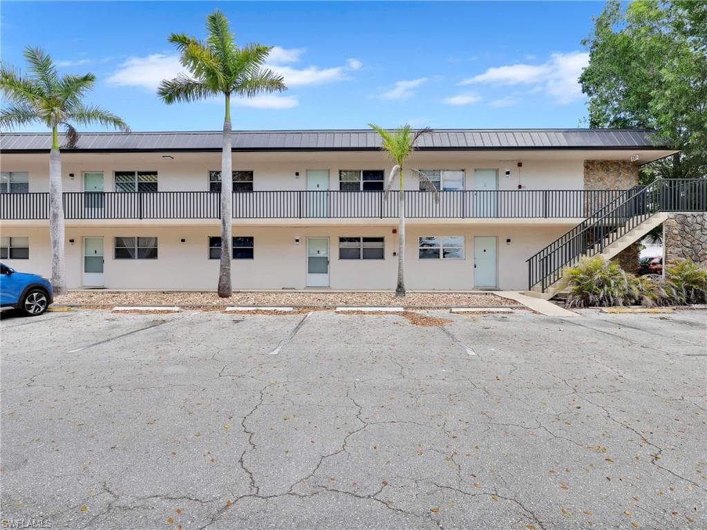 1560 Colonial BLVD 235 FORT MYERS, FL 33907