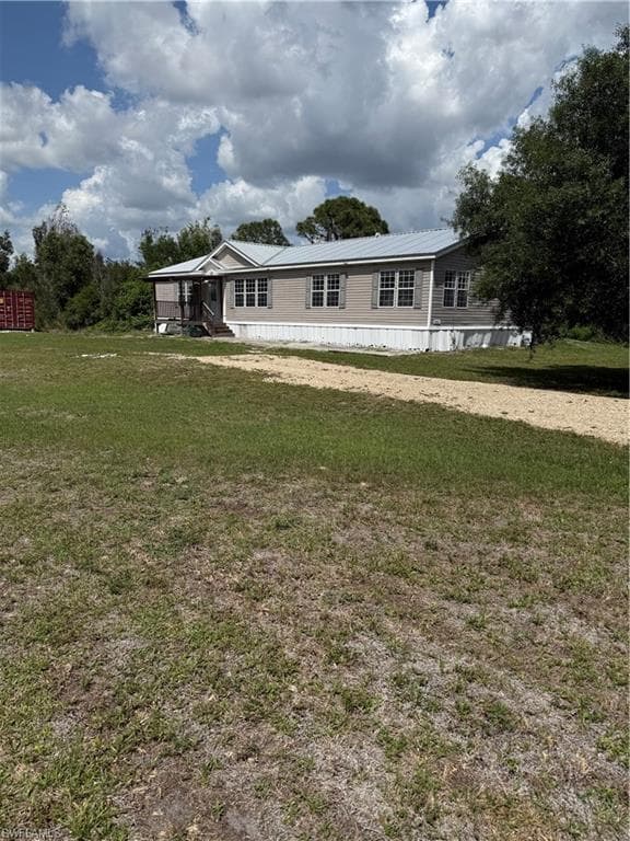 1660 Evans RD LABELLE, FL 33935