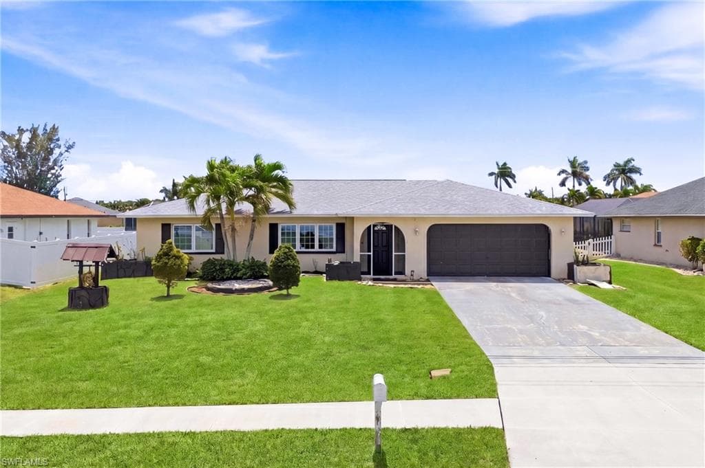 2658 SW 32nd ST CAPE CORAL, FL 33914