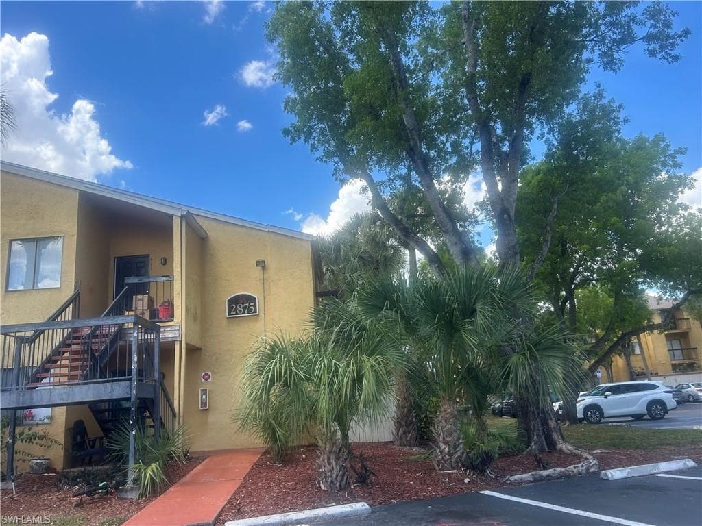2875 Winkler AVE 511 FORT MYERS, FL 33916