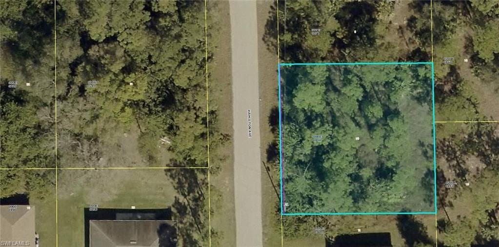 410 Hamilton AVE LEHIGH ACRES, FL 33972