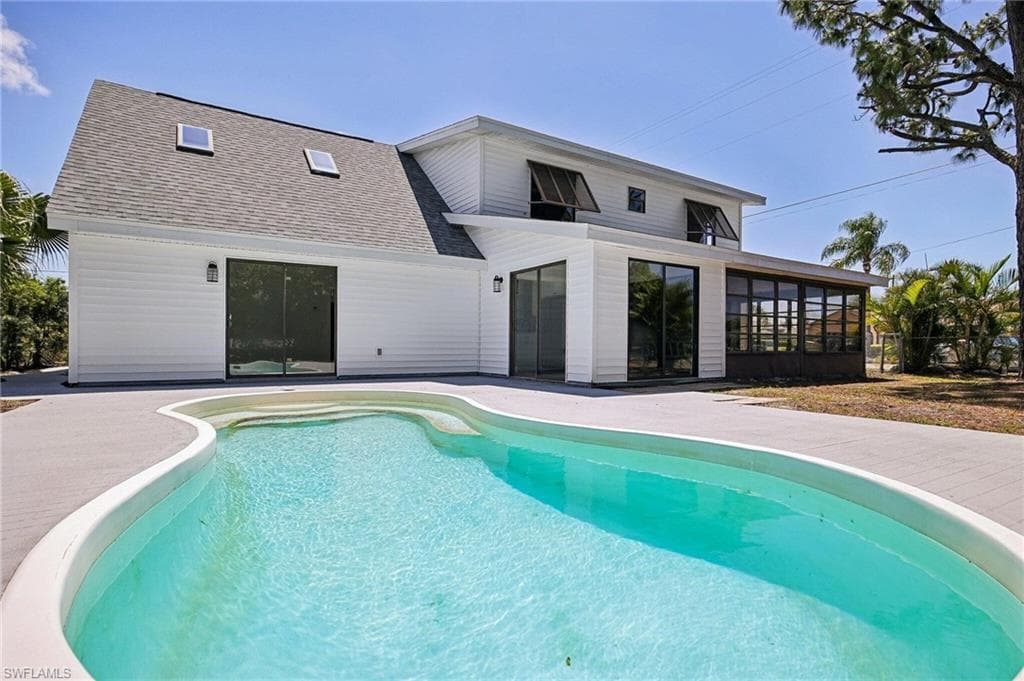 1928 8th CT CAPE CORAL, FL 33991