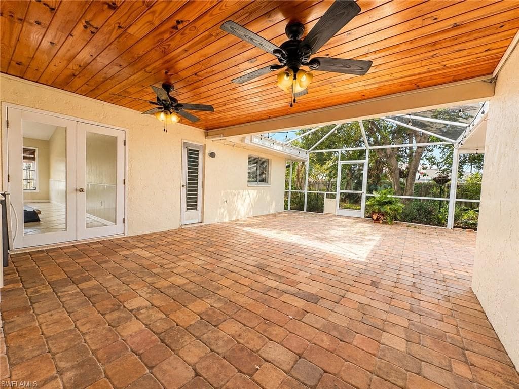 1426 SE 19th LN CAPE CORAL, FL 33990