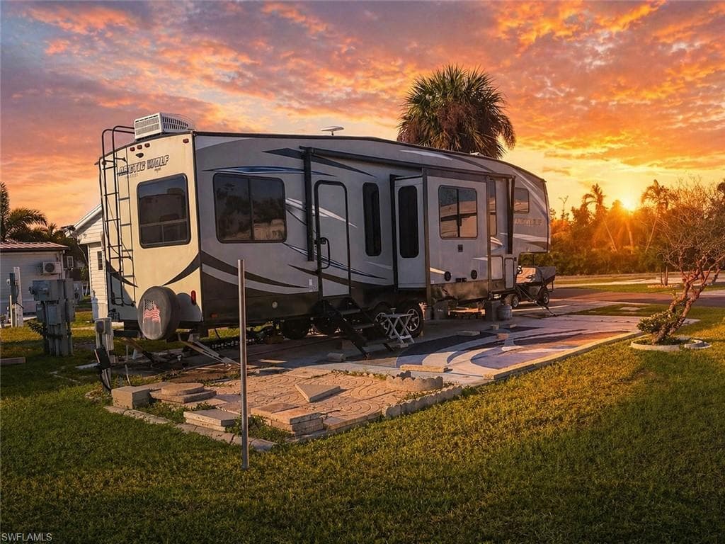 19681 Summerlin #396 RD FORT MYERS, FL 33908