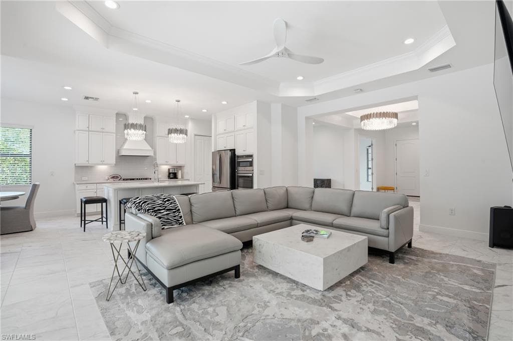 8368 Preserve Point DR FORT MYERS, FL 33912