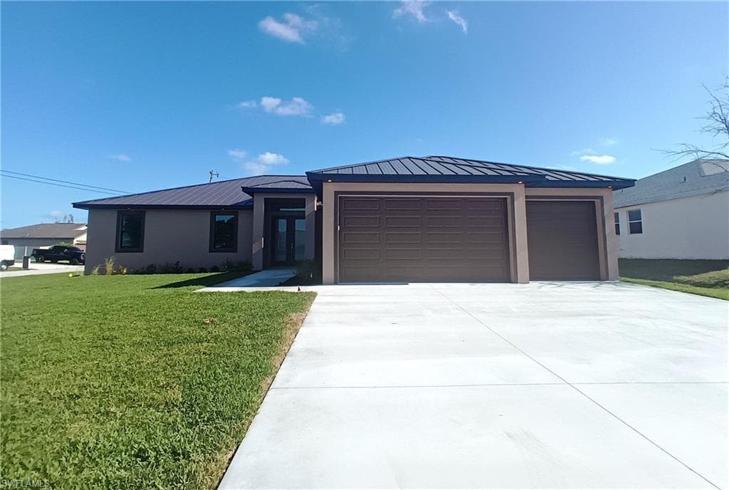 1017 SW 33rd ST CAPE CORAL, FL 33914
