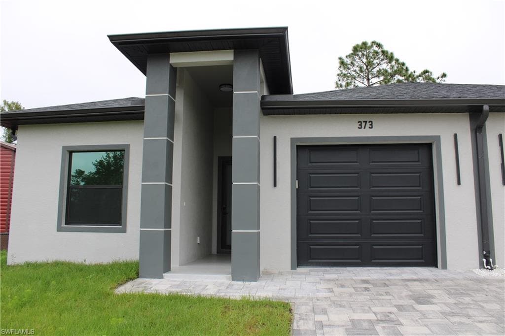 373 Lillon AVE S LEHIGH ACRES, FL 33974
