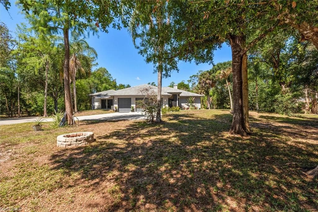 15985 Briarcliff LN FORT MYERS, FL 33912
