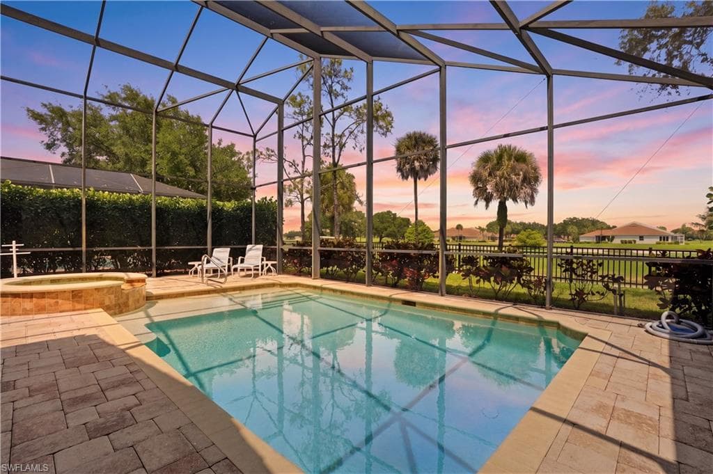 2033 Isla De Palma CIR NAPLES, FL 34119