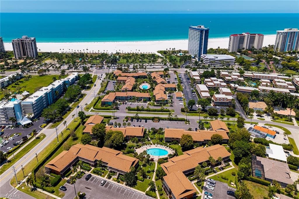 58 Manor TER 8-204 MARCO ISLAND, FL 34145