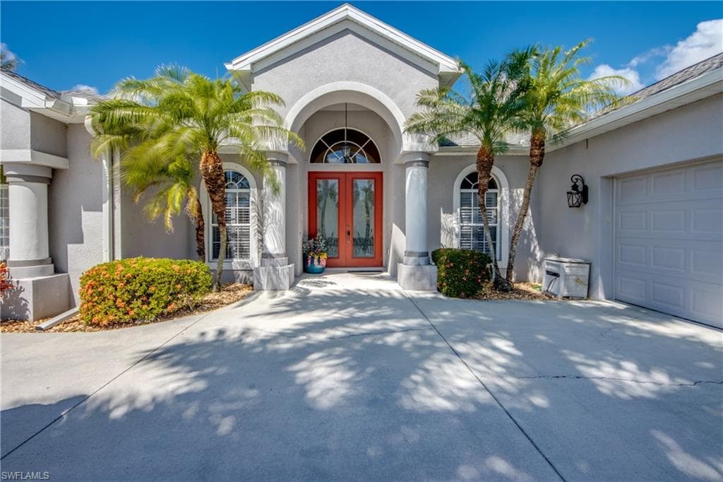 2120 SW 8th PL CAPE CORAL, FL 33991