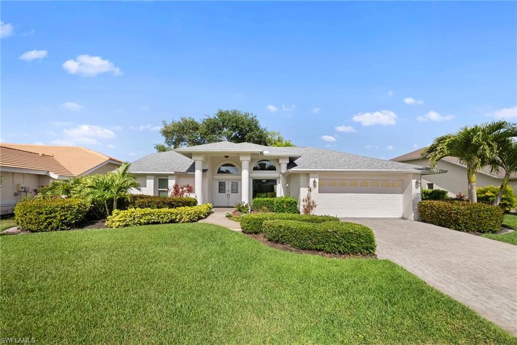 22361 FOUNTAIN LAKES BLVD ESTERO, FL 33928