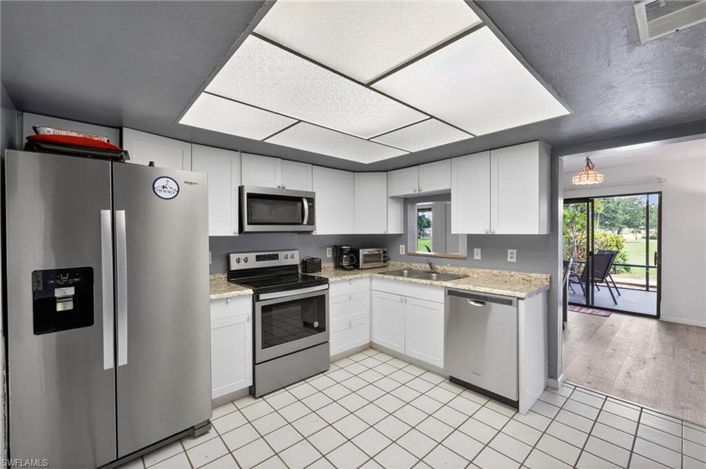 4728 Orange Grove BLVD 4 NORTH FORT MYERS, FL 33903