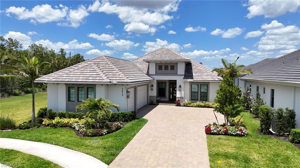 9679 Moonflower CT NAPLES, FL 34114