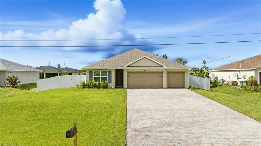 2465 NW 9th ST CAPE CORAL, FL 33993