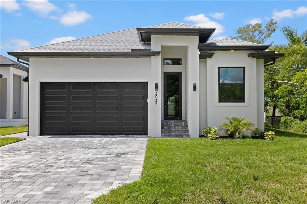 3032 Woodside AVE NAPLES, FL 34112