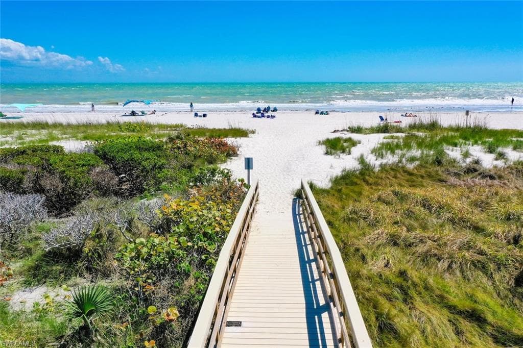 625 Nerita ST C SANIBEL, FL 33957