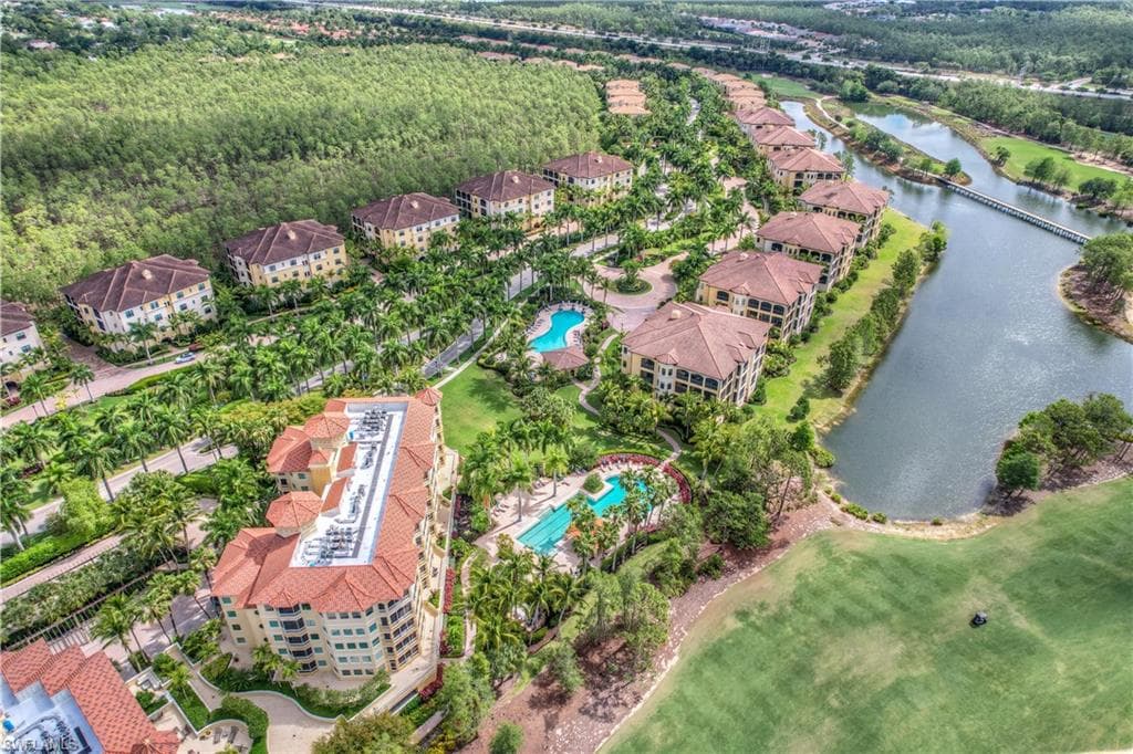 2728 Tiburon BLVD E PH-503 NAPLES, FL 34109