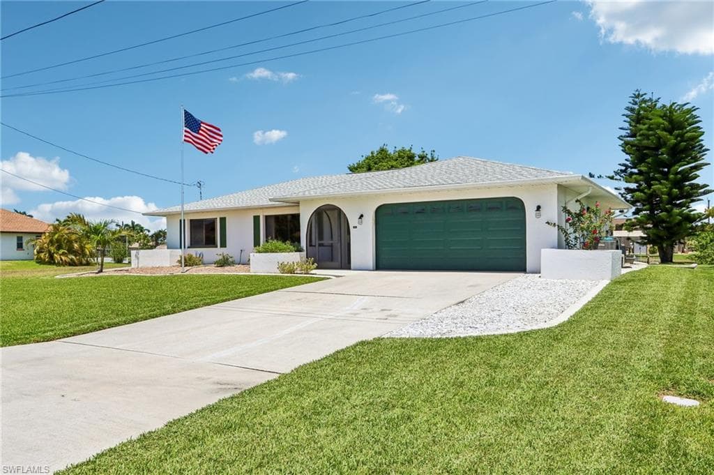 2609 SW 37th ST CAPE CORAL, FL 33914