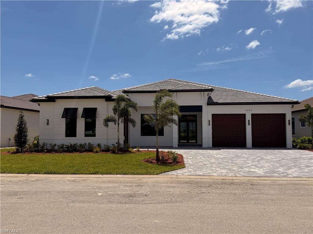 3393 Chestnut Grove DR ALVA, FL 33920