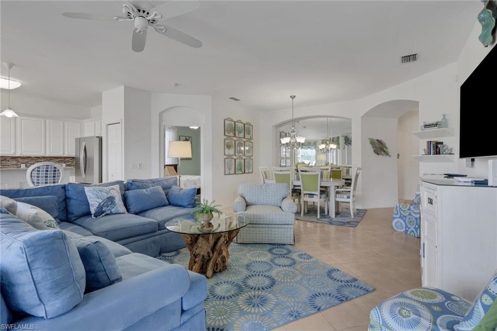 28124 Tamberine CT 1012 BONITA SPRINGS, FL 34135