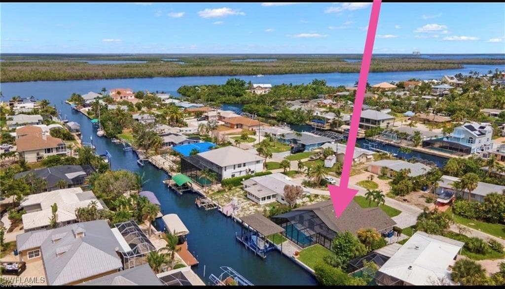 323 Washington CT FORT MYERS BEACH, FL 33931