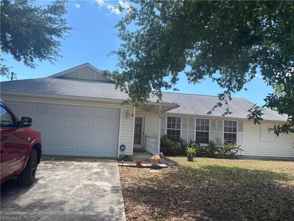 306 SW 29th ST CAPE CORAL, FL 33914