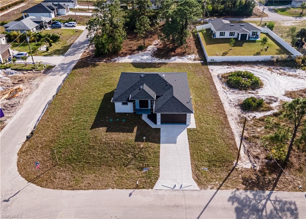 3701 28th ST SW LEHIGH ACRES, FL 33976