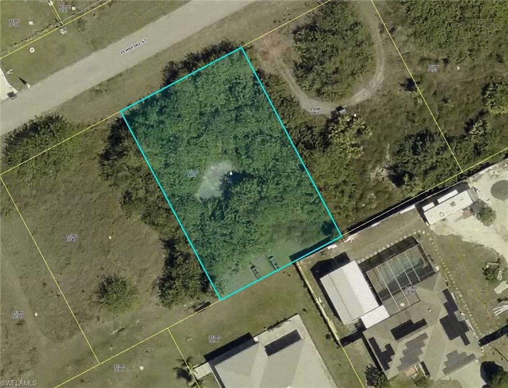 146 Pembroke ST LEHIGH ACRES, FL 33974