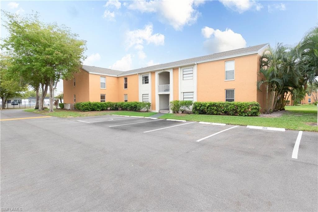 12620 Kenwood LN C FORT MYERS, FL 33907