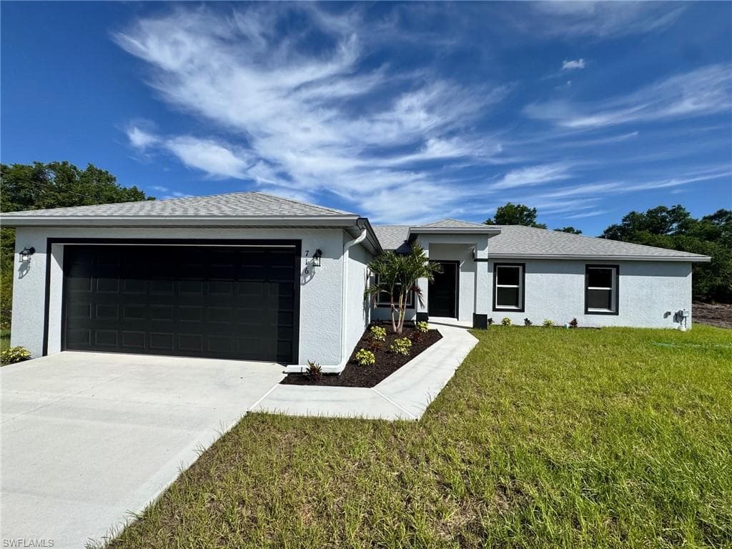 716 Ledge ST LEHIGH ACRES, FL 33972