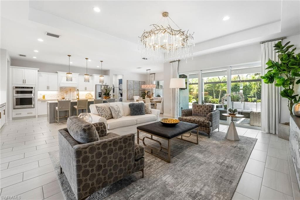 14212 Laguna Springs LN NAPLES, FL 34114