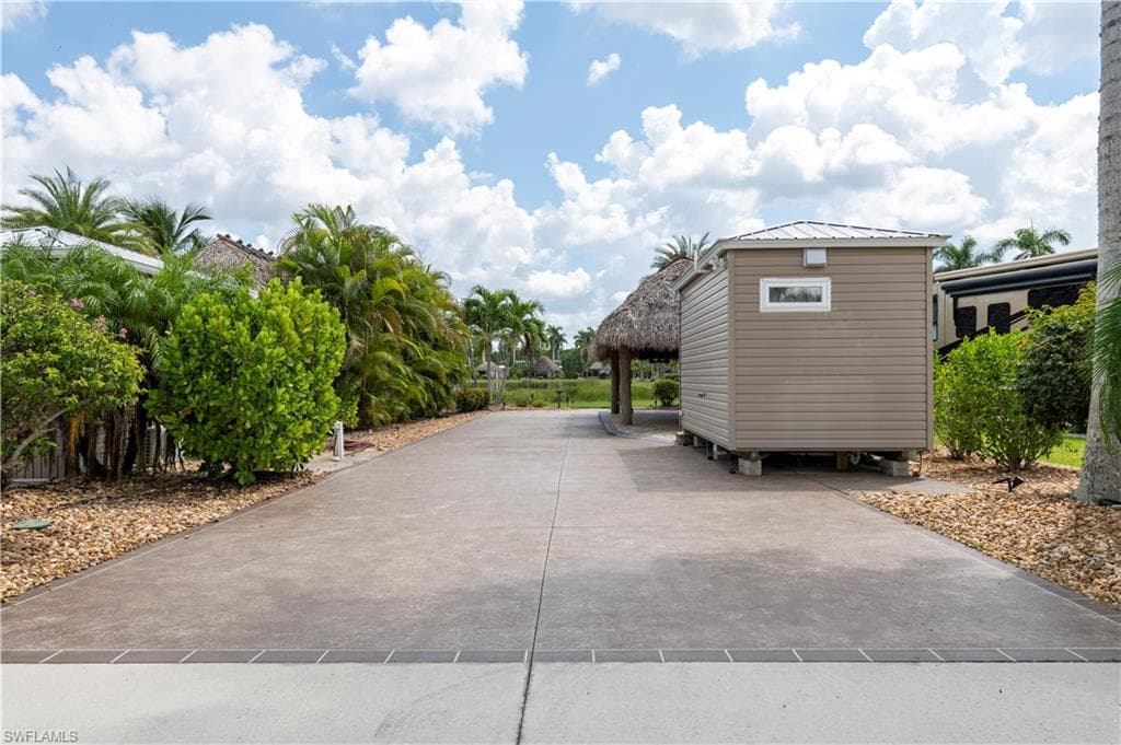 5221 Marsh Mallow TRL FORT MYERS, FL 33905