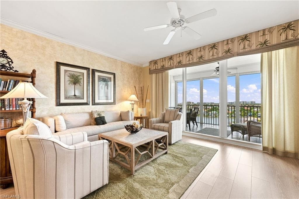 410 Flagship DR 1105 NAPLES, FL 34108