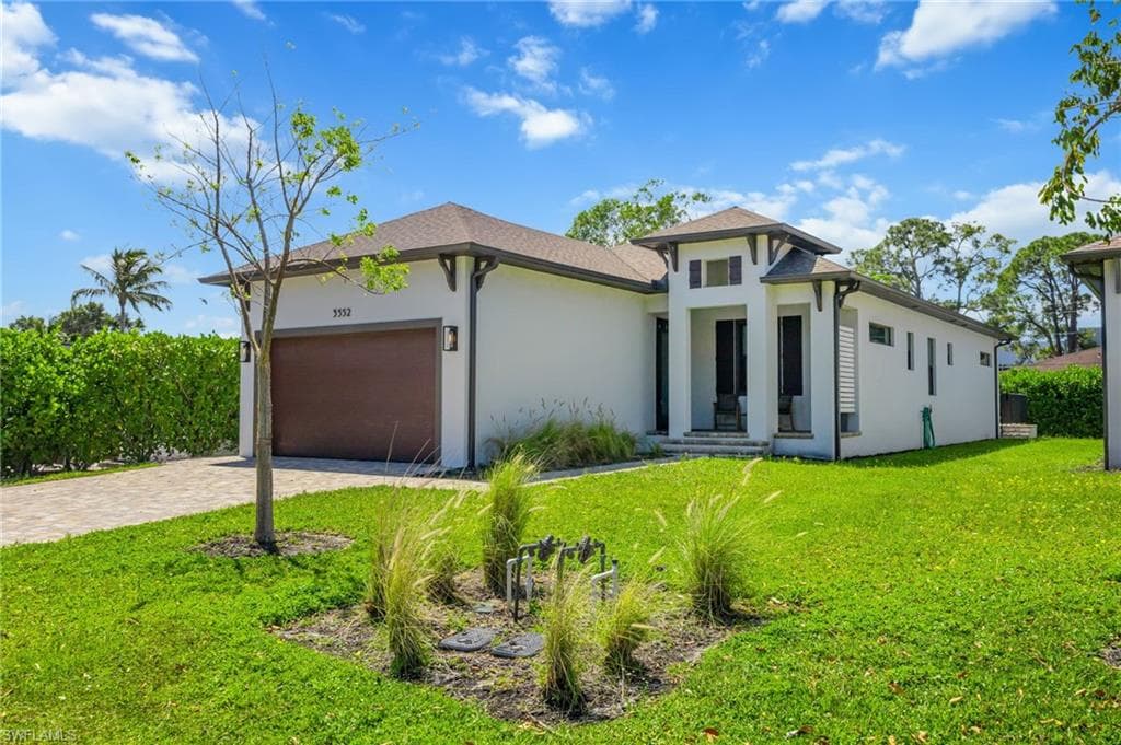 3552 Hibiscus AVE NAPLES, FL 34104