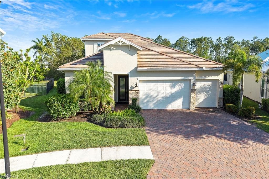 14756 Windward LN NAPLES, FL 34114