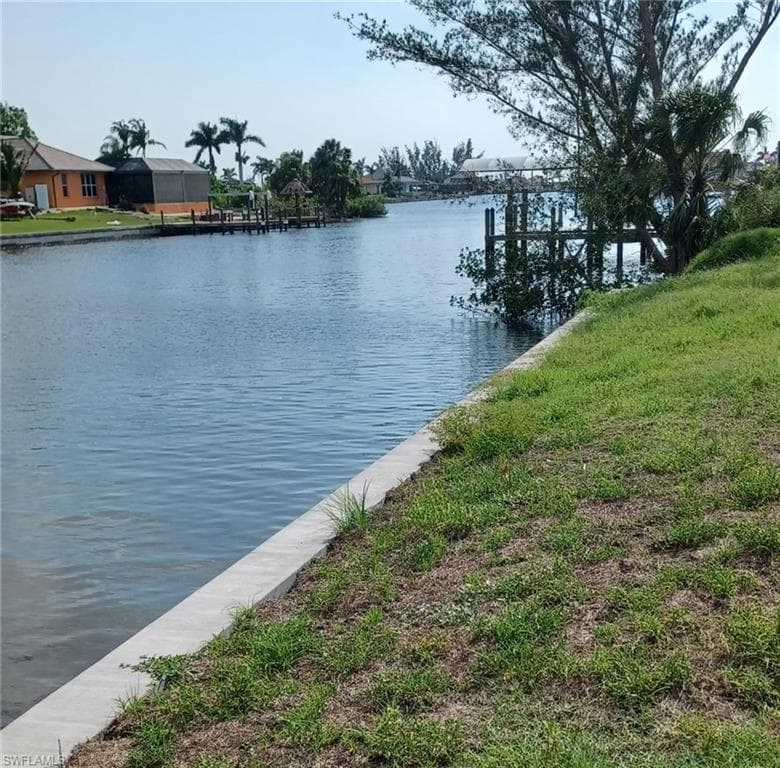 4128 NW 30th LN CAPE CORAL, FL 33993