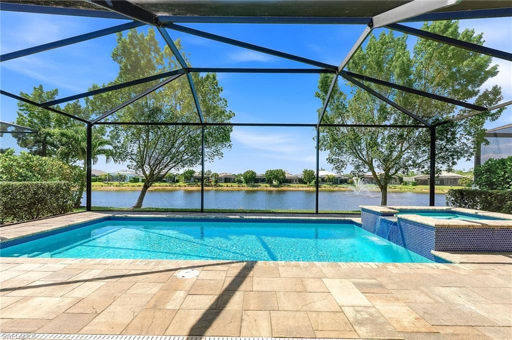 8957 Mustique LN NAPLES, FL 34114