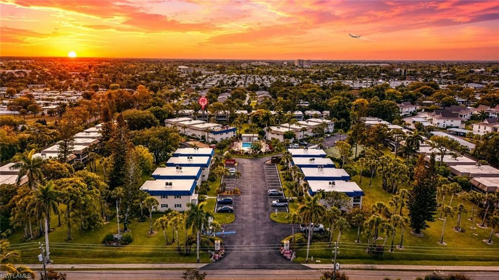 1549 Sandpiper ST 68 NAPLES, FL 34102
