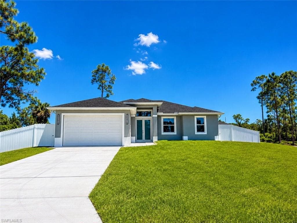 846 Runble ST E LEHIGH ACRES, FL 33974