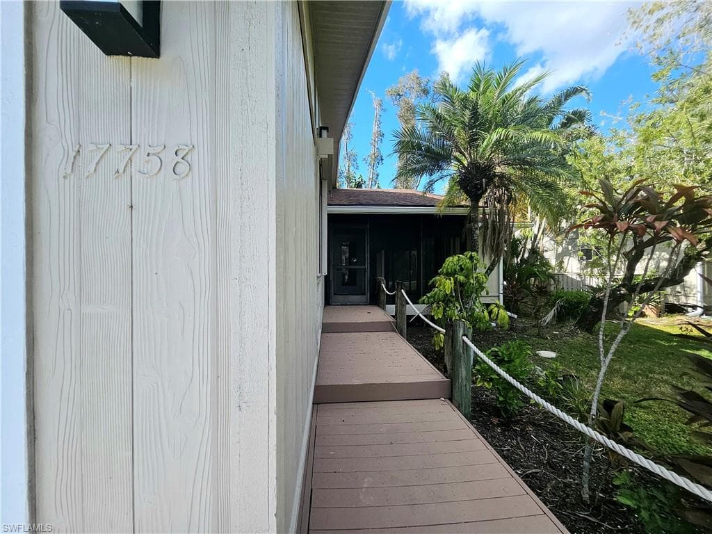 17758 park village BLVD FORT MYERS, FL 33908