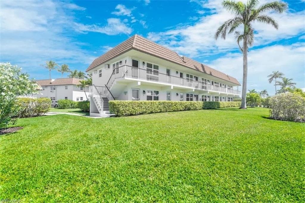 240 Collier BLVD F1 MARCO ISLAND, FL 34145