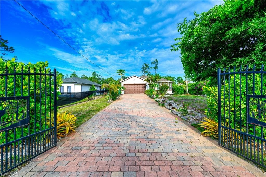 4457 12th ST NE NAPLES, FL 34120